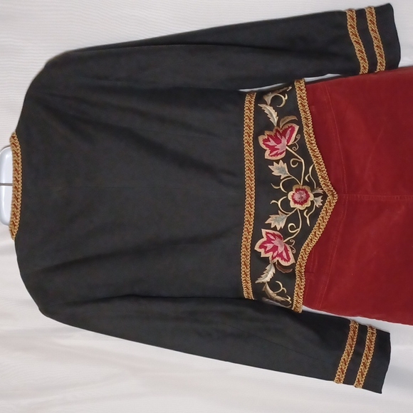 Vintage ANYA. Black Matador Style Silk Embroidered Blazer. Size 6 - Picture 2 of 14